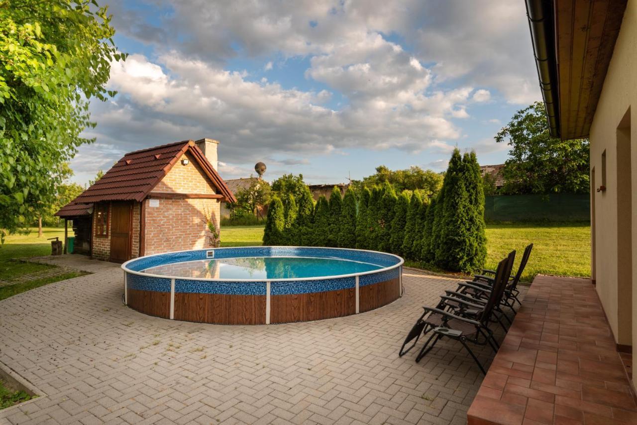 Farmaobeckov Sk Apartment Екстериор снимка