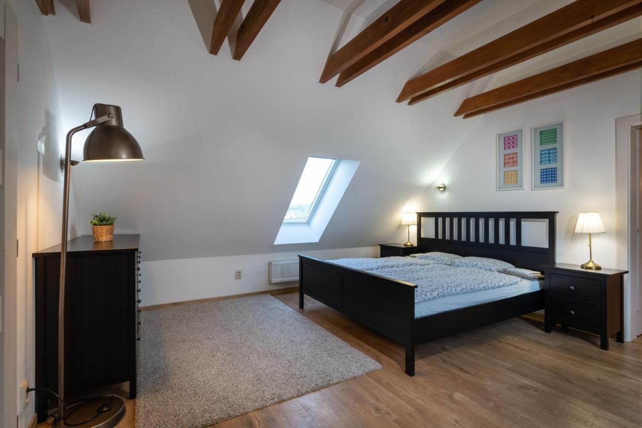 Farmaobeckov Sk Apartment Екстериор снимка